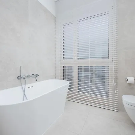 Lägenhet Mennica Luxury By Renters Prestige *